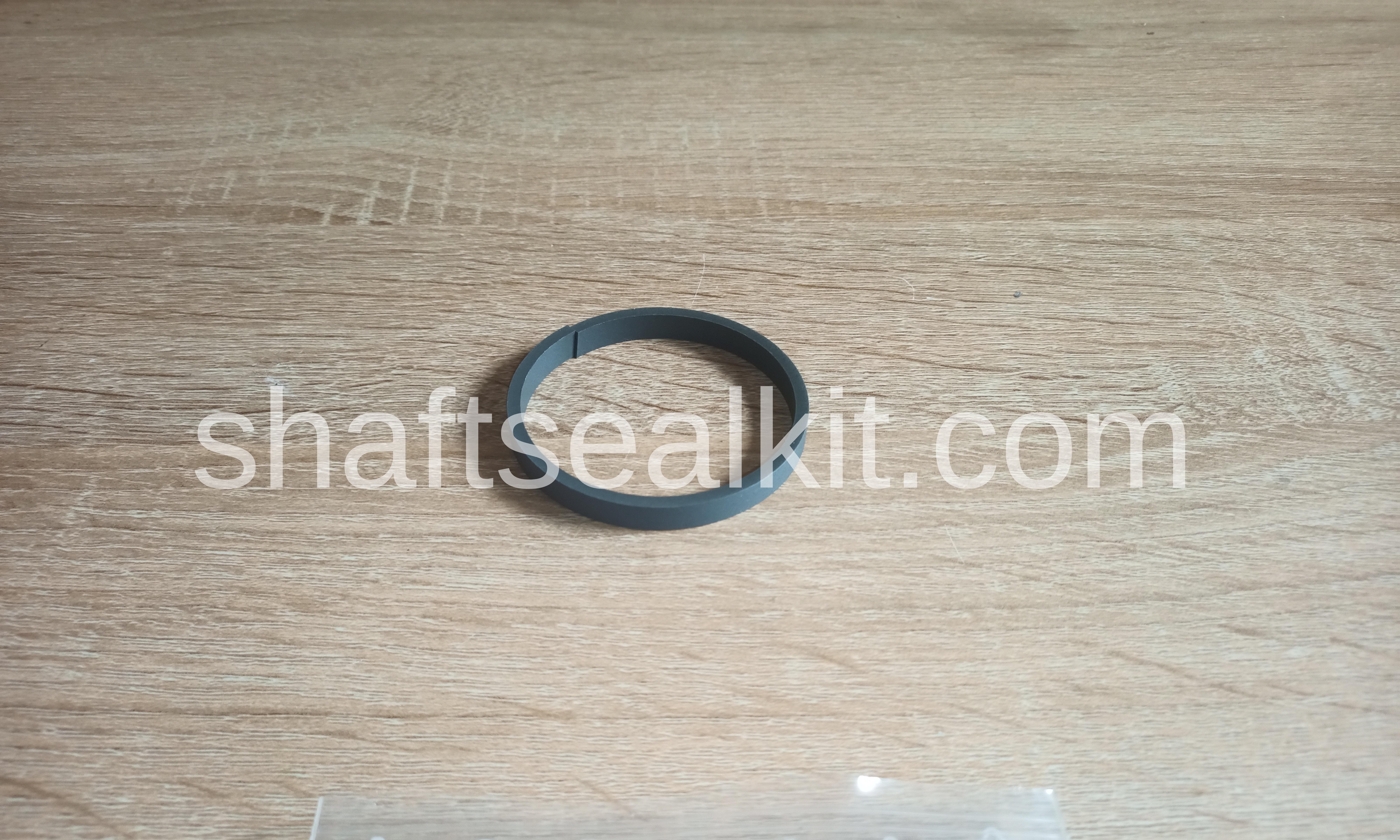 Piston rod bush 0803540